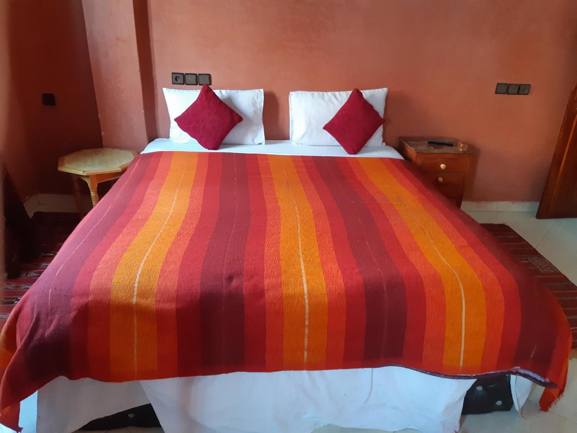 Hotel Restaurant Dar Al Madina Tinghir Ngoại thất bức ảnh