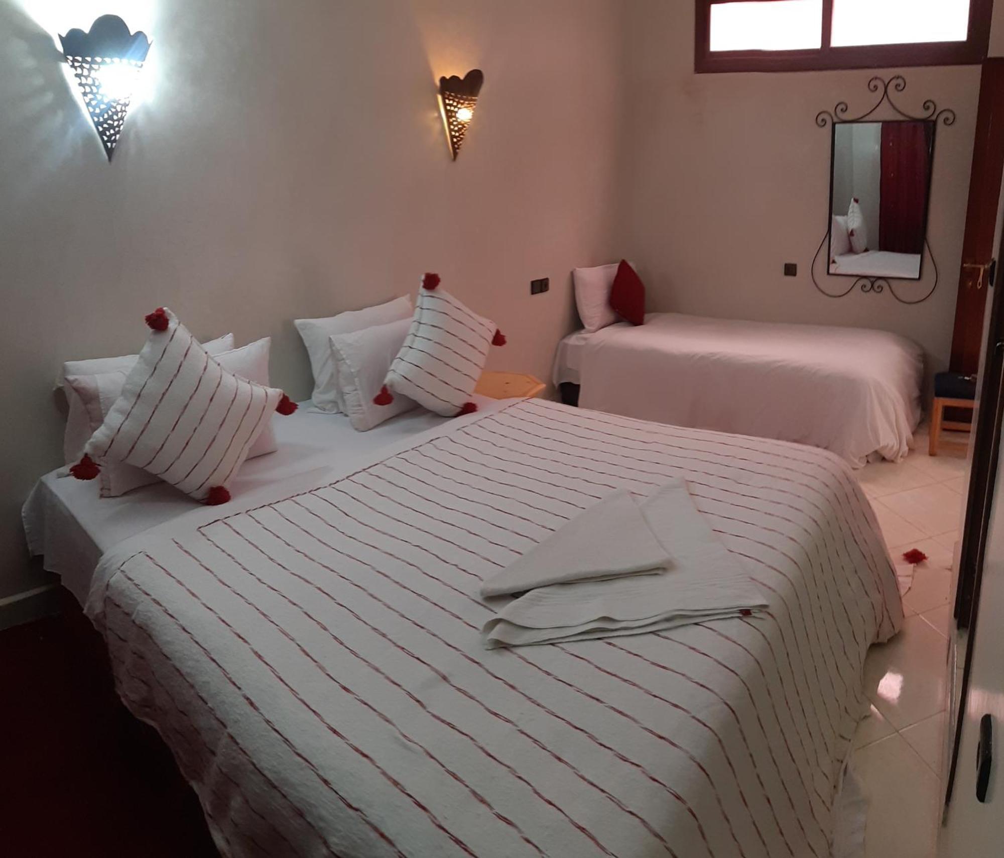 Hotel Restaurant Dar Al Madina Tinghir Ngoại thất bức ảnh